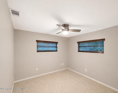 987 Kings Post Road - Photo Thumbnail 21