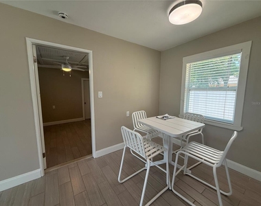 3200 W De Bazan Avenue - Photo Thumbnail 13