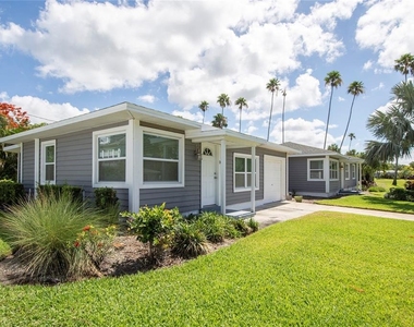 3200 W De Bazan Avenue - Photo Thumbnail 5