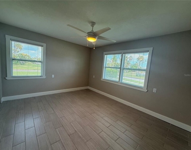 3200 W De Bazan Avenue - Photo Thumbnail 21