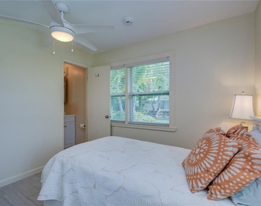 3200 W De Bazan Avenue - Photo Thumbnail 26
