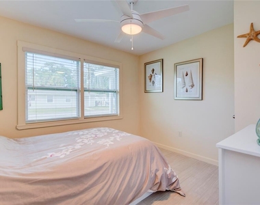 3200 W De Bazan Avenue - Photo Thumbnail 30