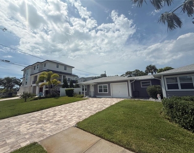 3200 W De Bazan Avenue - Photo Thumbnail 2