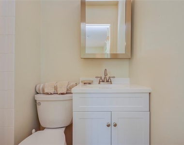 3200 W De Bazan Avenue - Photo Thumbnail 27