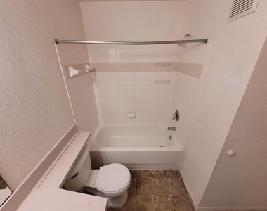 5914 Willow Ridge Drive - Photo Thumbnail 20