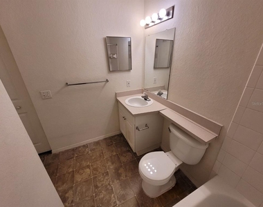 5914 Willow Ridge Drive - Photo Thumbnail 21