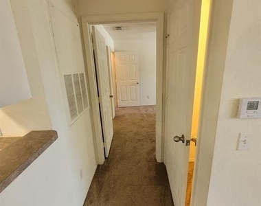 5914 Willow Ridge Drive - Photo Thumbnail 12