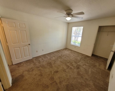 5914 Willow Ridge Drive - Photo Thumbnail 14