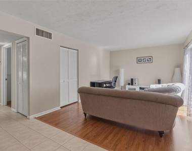 1799 N Highland Avenue - Photo Thumbnail 3
