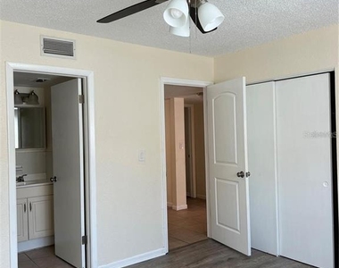 2176 Winchester Road N - Photo Thumbnail 5