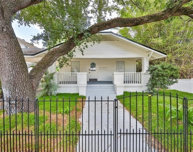 902 W Columbus Drive - Photo Thumbnail 5