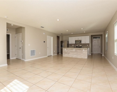 1924 Red Canyon Drive - Photo Thumbnail 3