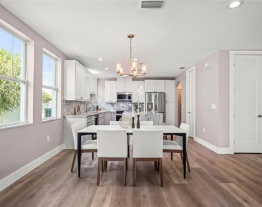 3259 Emerson Avenue S - Photo Thumbnail 1