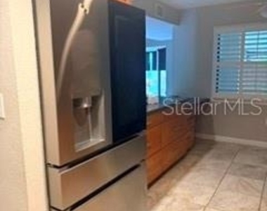485 Westlake Boulevard - Photo Thumbnail 10