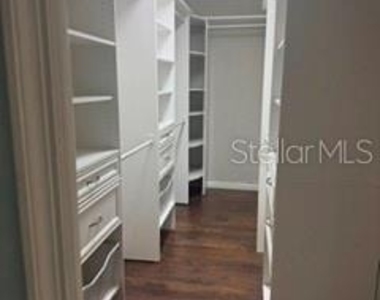 485 Westlake Boulevard - Photo Thumbnail 20