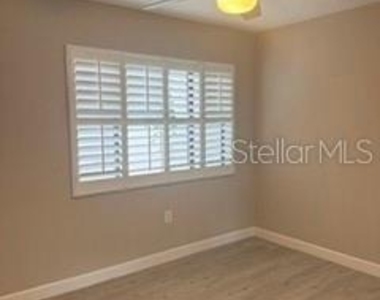 485 Westlake Boulevard - Photo Thumbnail 4