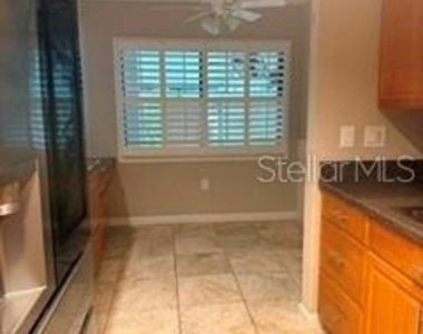 485 Westlake Boulevard - Photo Thumbnail 11