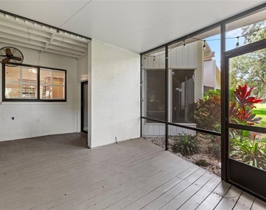 485 Westlake Boulevard - Photo Thumbnail 36