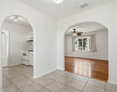 1914 W Aileen Street - Photo Thumbnail 29