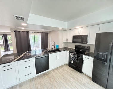 4364 Outrigger Lane - Photo Thumbnail 7