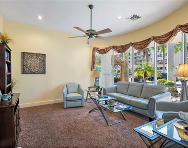 6085 Bahia Del Mar Circle - Photo Thumbnail 35