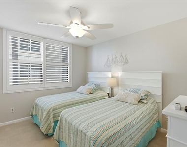 6085 Bahia Del Mar Circle - Photo Thumbnail 22