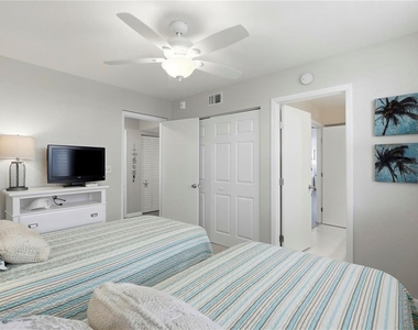 6085 Bahia Del Mar Circle - Photo Thumbnail 24