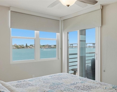 6085 Bahia Del Mar Circle - Photo Thumbnail 6