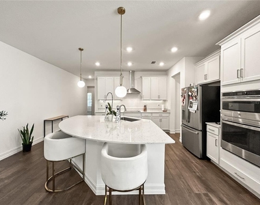 18334 Serene Lake Loop - Photo Thumbnail 8