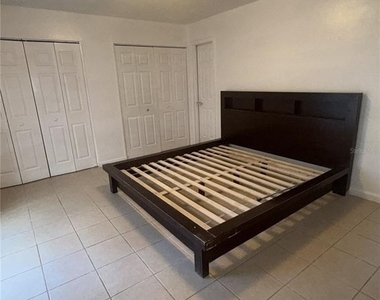 9213 Camino Villa Boulevard - Photo Thumbnail 6