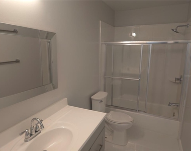 106 15th Street - Photo Thumbnail 10