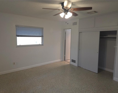 106 15th Street - Photo Thumbnail 13