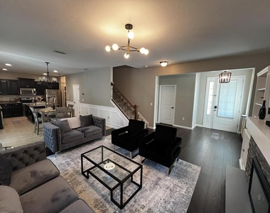 12330 Streambed Drive - Photo Thumbnail 4