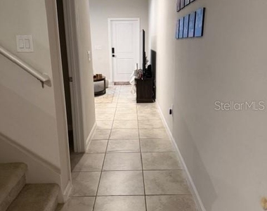 12250 Grizzly Lane - Photo Thumbnail 7