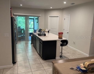 12250 Grizzly Lane - Photo Thumbnail 4