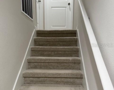12250 Grizzly Lane - Photo Thumbnail 6