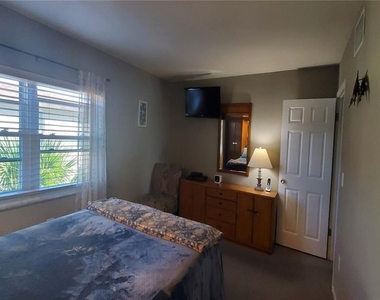 680 71st Avenue - Photo Thumbnail 14
