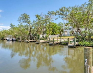 4357 Marina View Way - Photo Thumbnail 4