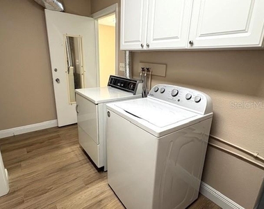 1005 Rickenbacker Drive - Photo Thumbnail 44
