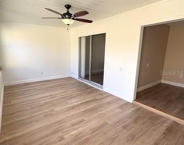 1005 Rickenbacker Drive - Photo Thumbnail 15