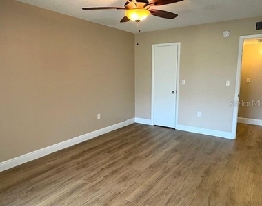 1005 Rickenbacker Drive - Photo Thumbnail 36