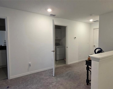 36352 Well Hill Way - Photo Thumbnail 8