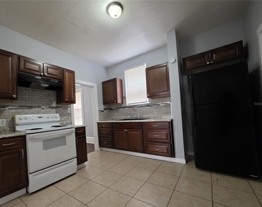 676 Bridal Avenue - Photo Thumbnail 2