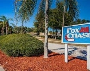 3300 Fox Chase Circle N - Photo Thumbnail 14