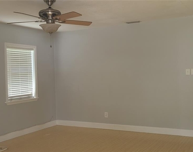 3817 W San Rafael Street - Photo Thumbnail 4