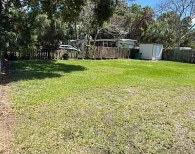 1703 Blanche Ave - Photo Thumbnail 2