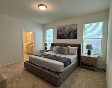 16236 Carraway Bay Alley - Photo Thumbnail 17