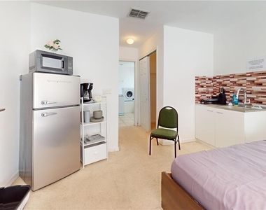127 Cypress Landing Street - Photo Thumbnail 5