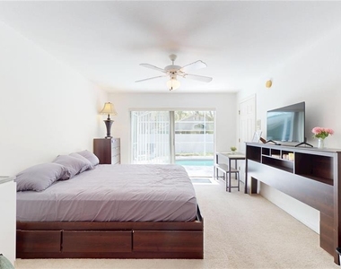 127 Cypress Landing Street - Photo Thumbnail 9