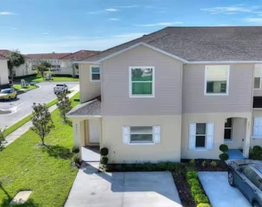 4877 Coral Castle Drive - Photo Thumbnail 4